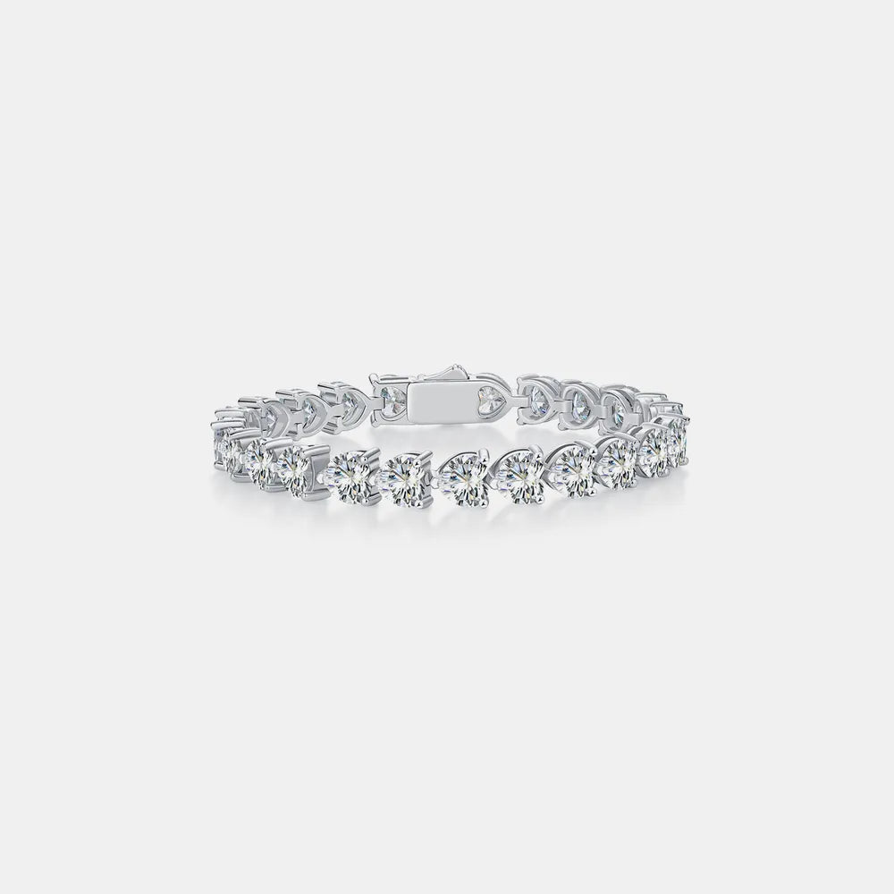 24 Carat Moissanite